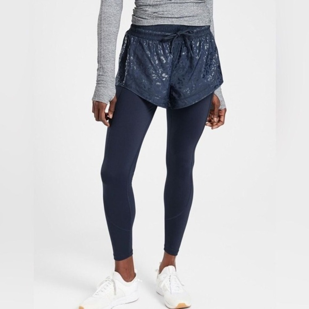 Athleta Rainier 2-in-1 Tights Size Small Navy Activewear Pockets Running‎ Sporty